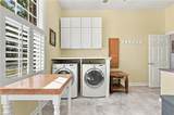 7077 Crittenden Rd - Photo 35