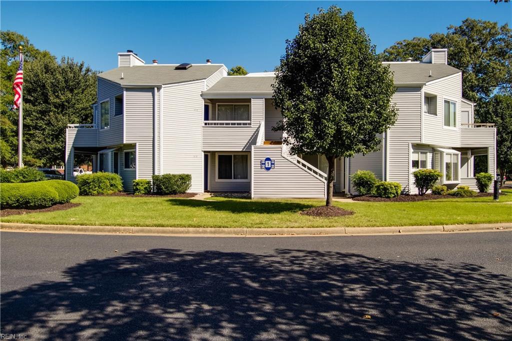 406 Nantucket Pl - Photo 1