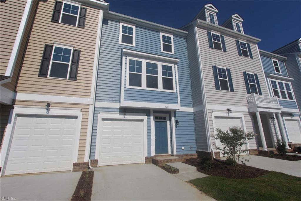 704 Prosperity Ct - Photo 1