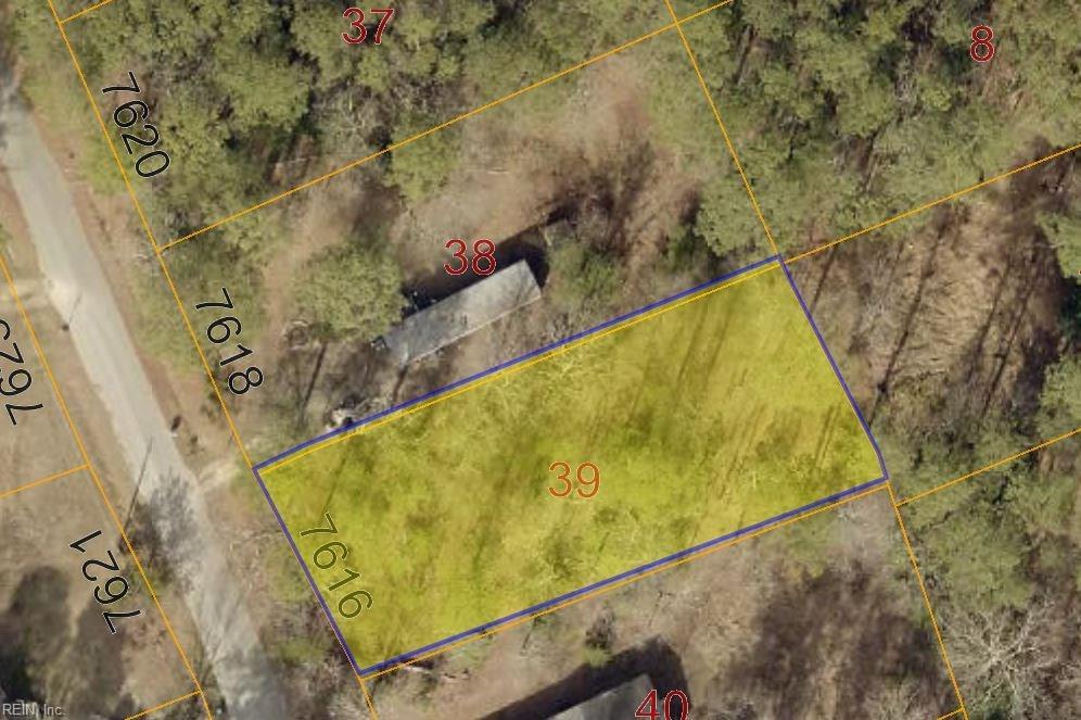 7616 Beechwood Dr - Photo 1