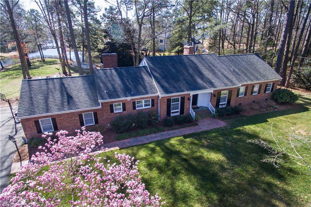 148 Pinewood Rd - Photo 1
