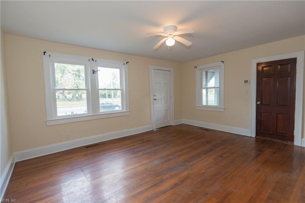 425 Little Creek Rd - Photo 1