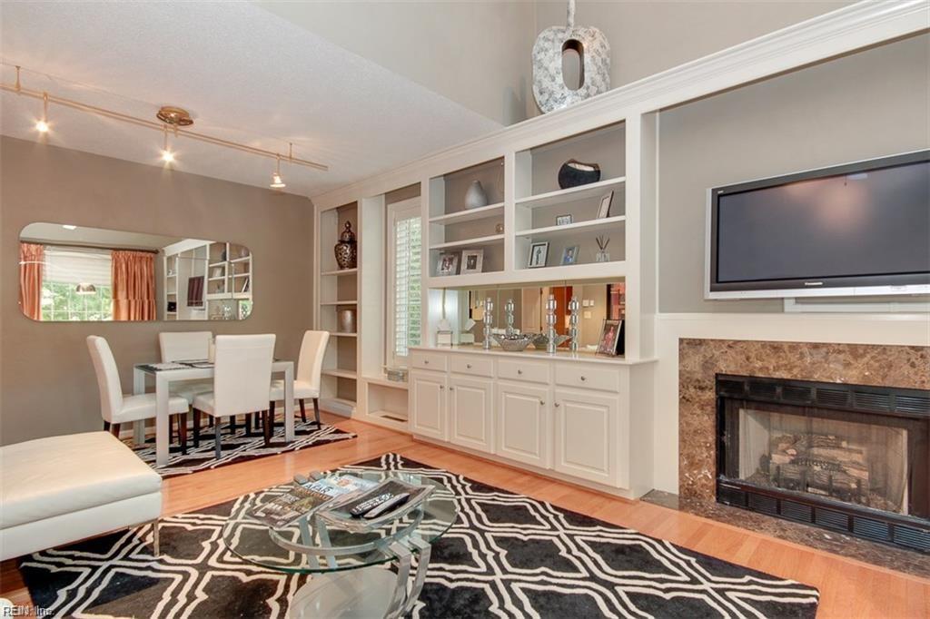 3208 Huntwick Ln - Photo 1