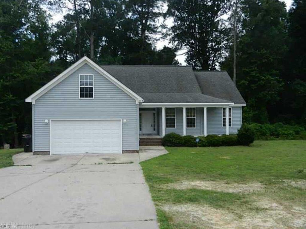 379 College Dr - Photo 1