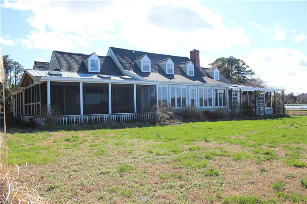 1955 Fitchetts Wharf Rd - Photo 1