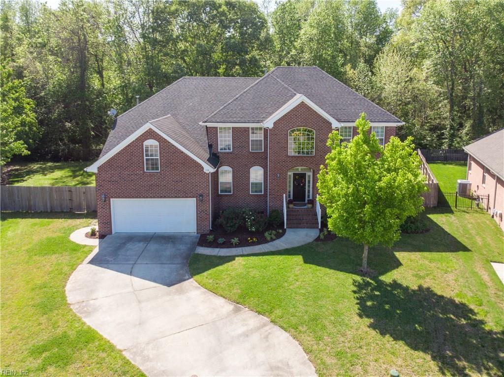 1104 Jockey Ct - Photo 1