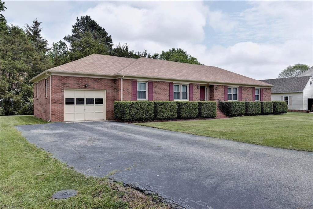 108 Branscome Blvd - Photo 1