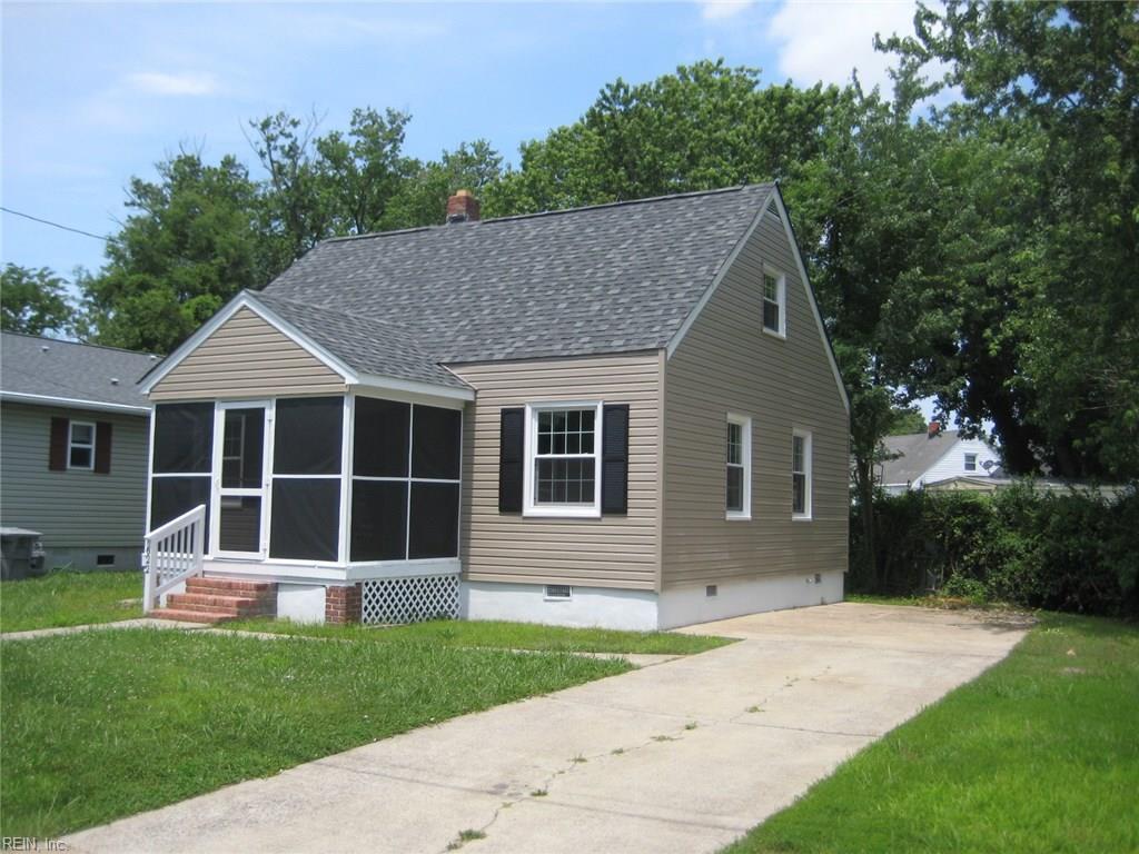 622 Augusta St - Photo 1