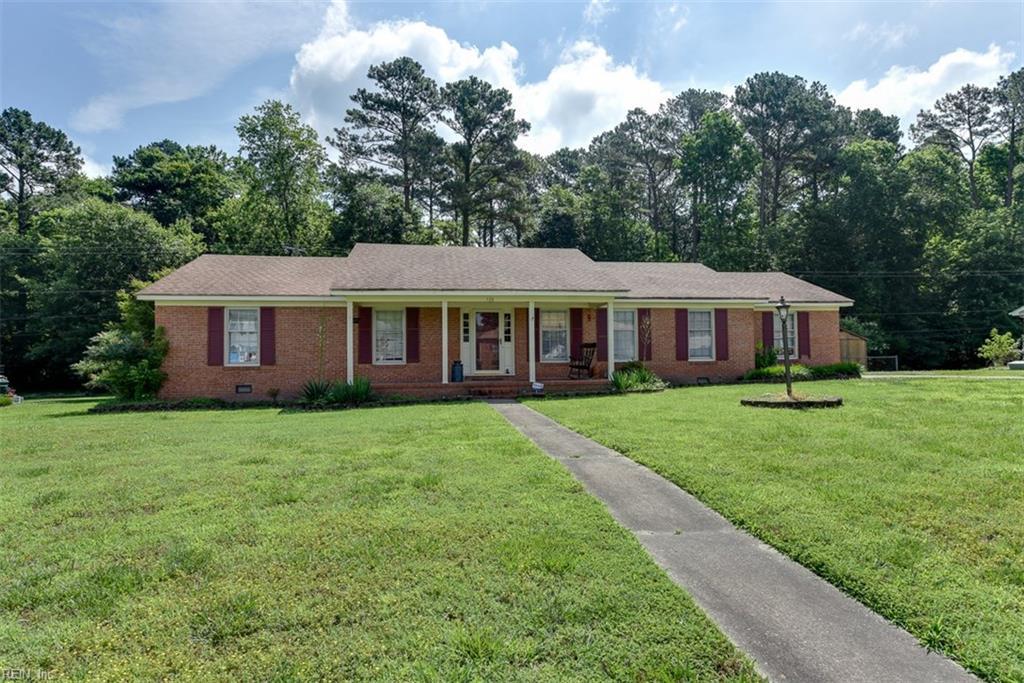 136 Robin Ln - Photo 1