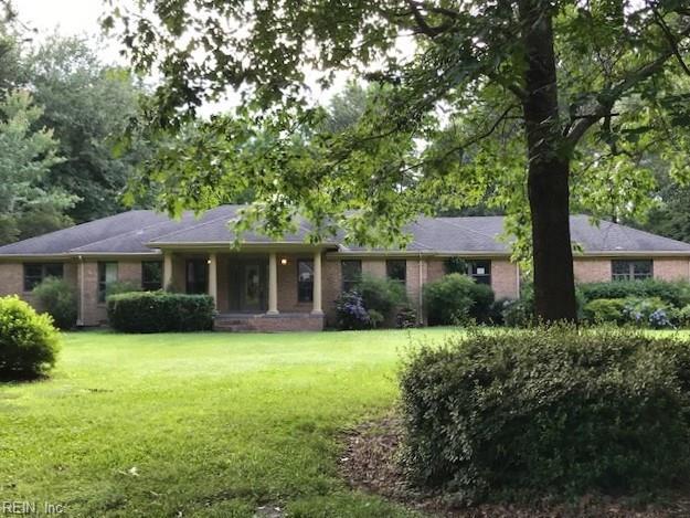 1317 Watersedge Dr - Photo 1
