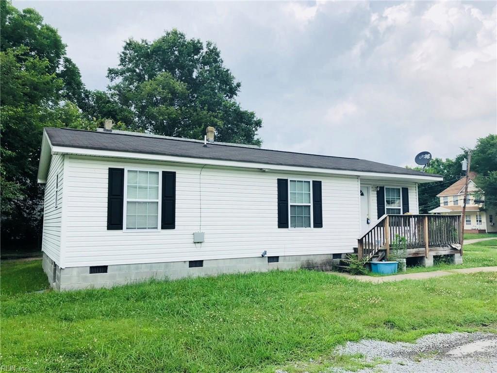 1326 Elm Ave - Photo 1