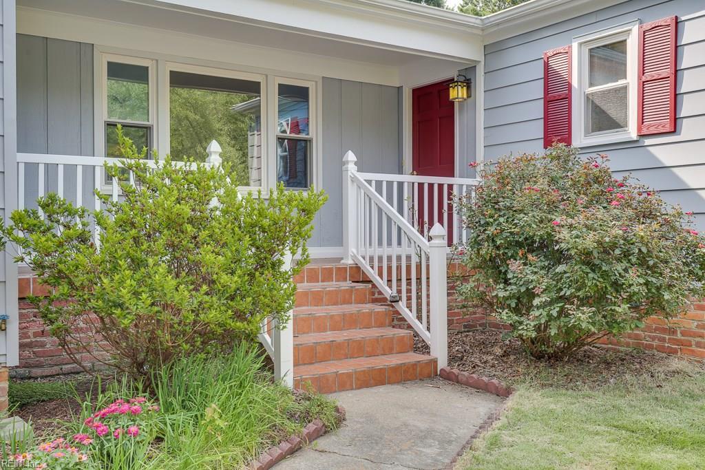 219 Saddler Dr - Photo 1