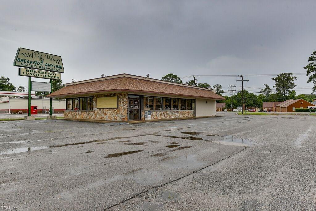 3254 Western Branch Blvd - Photo 1