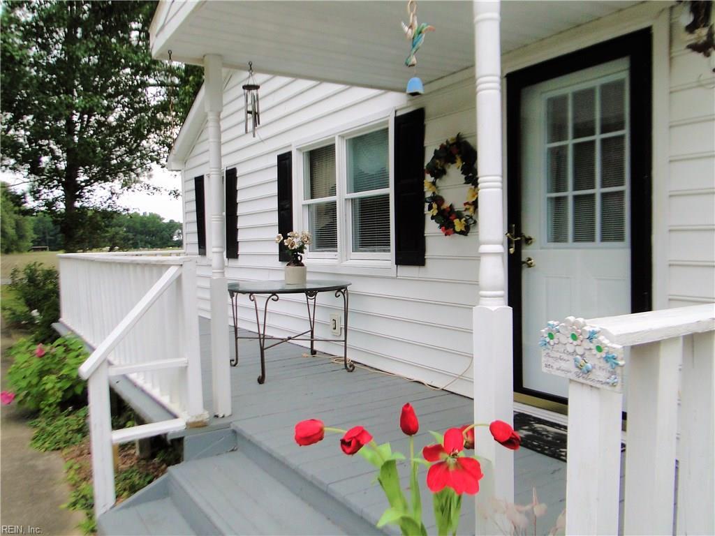 2532 Ballahack Rd - Photo 1