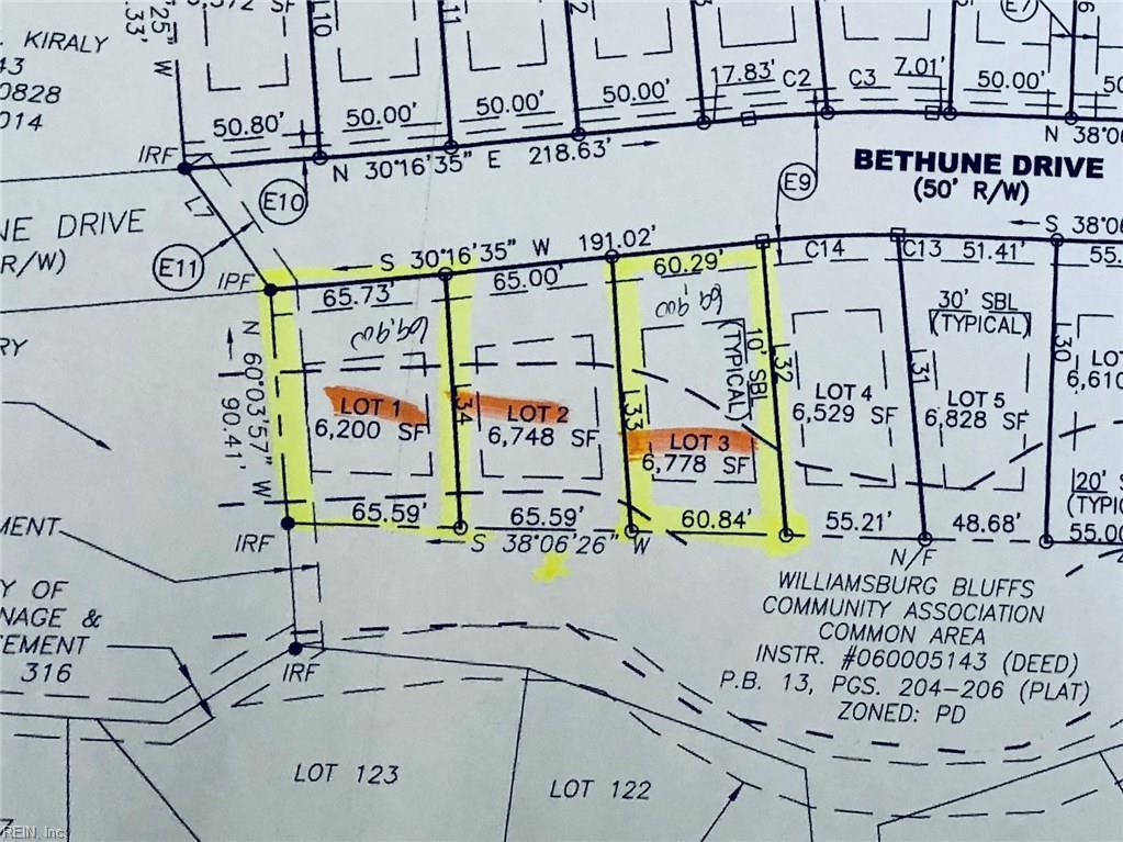 209 Bethune Dr - Photo 1