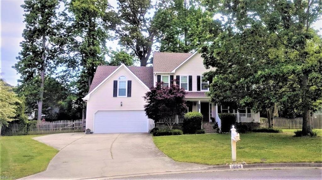 1004 Emmham Ct - Photo 1