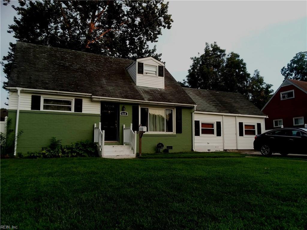 608 Sirine Ave - Photo 1