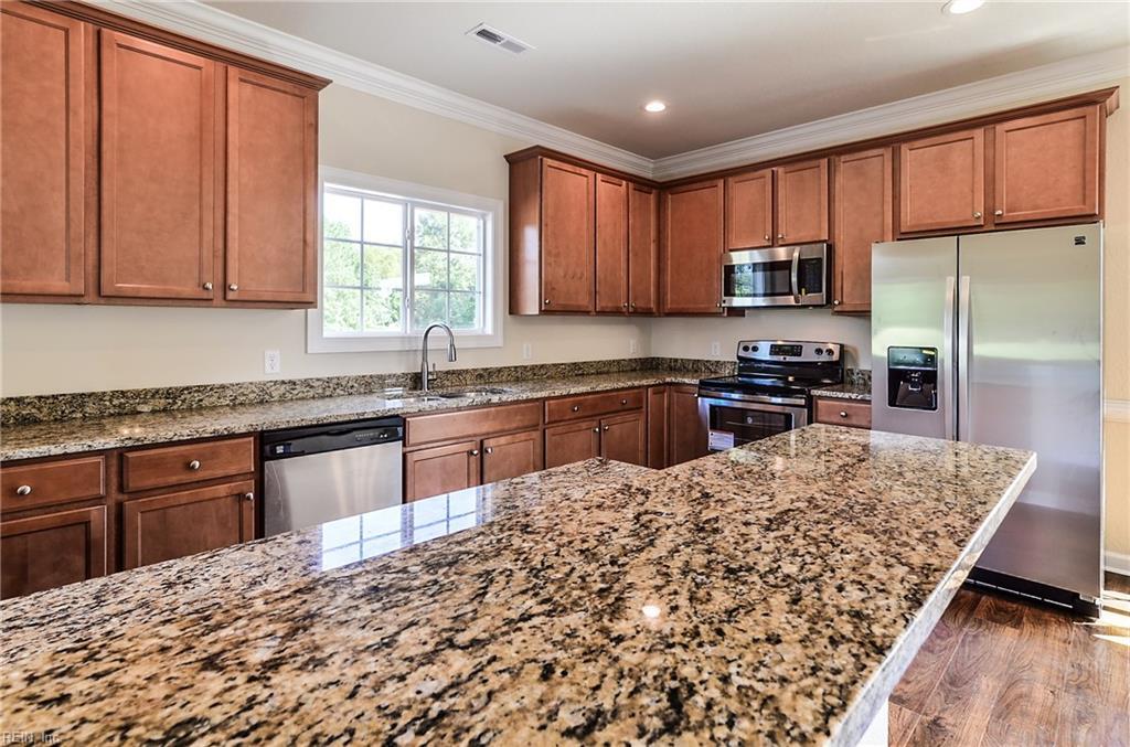 504 Pitchkettle Rd - Photo 1