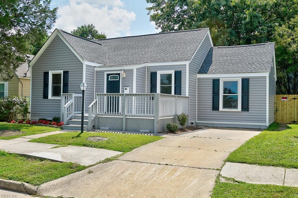 2307 Shoop Ave - Photo 1