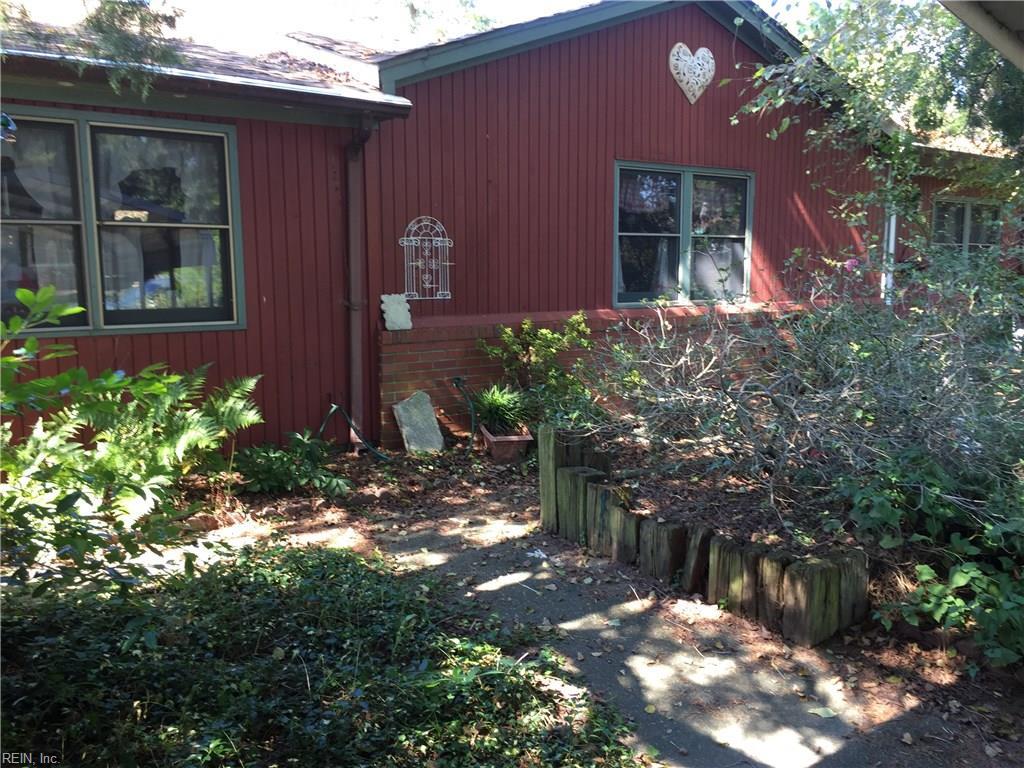 4708 Overman Ave - Photo 1