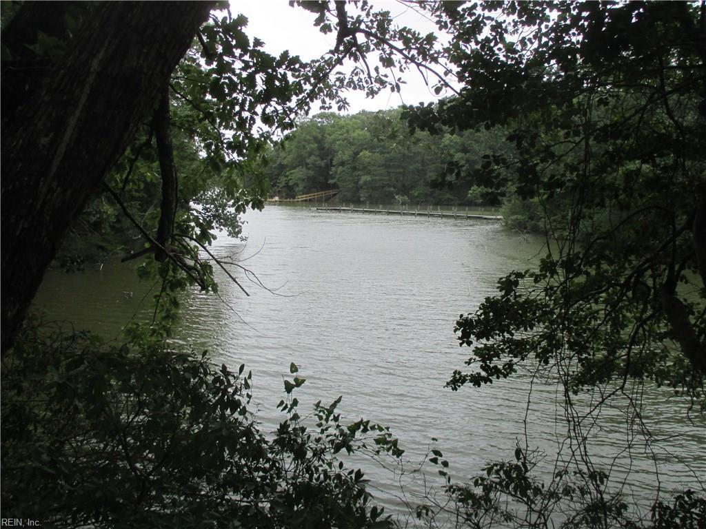 119 Three Point Ct - Photo 1