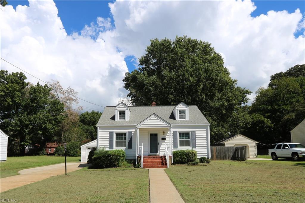 1210 Tyler Ave - Photo 1