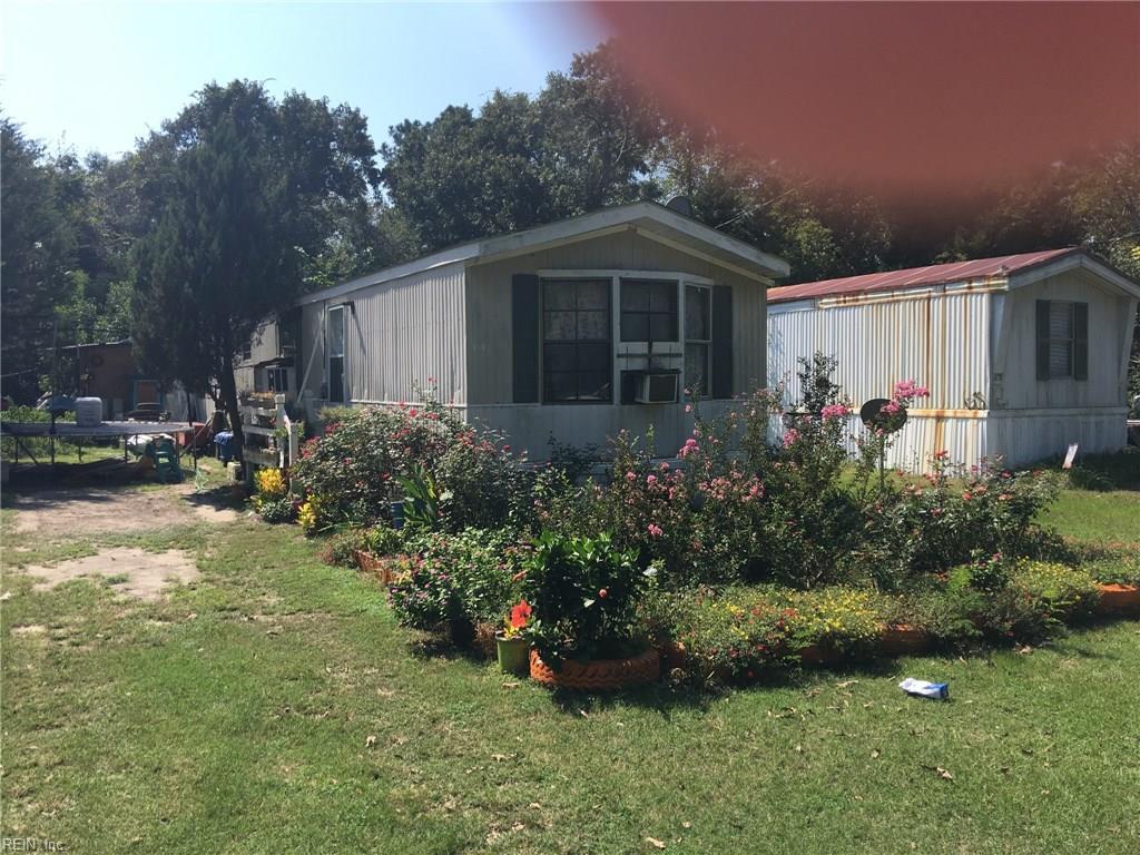 313 Manteo Trl - Photo 1