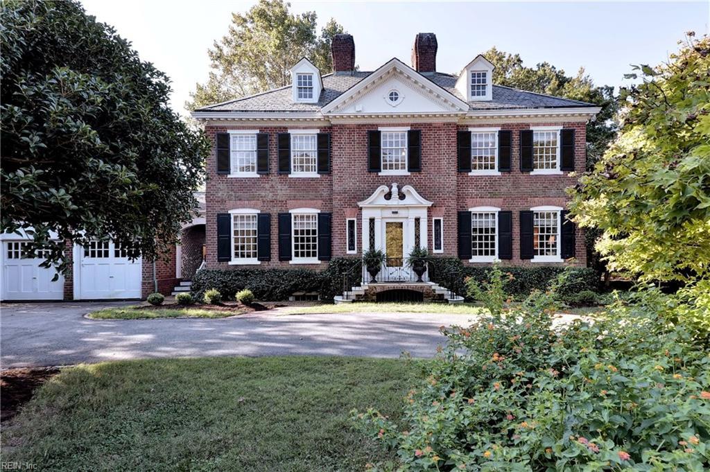 19 Museum Dr - Photo 1