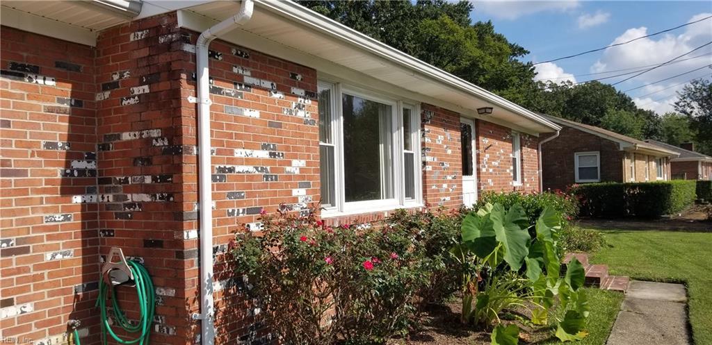 116 Royce Dr - Photo 1