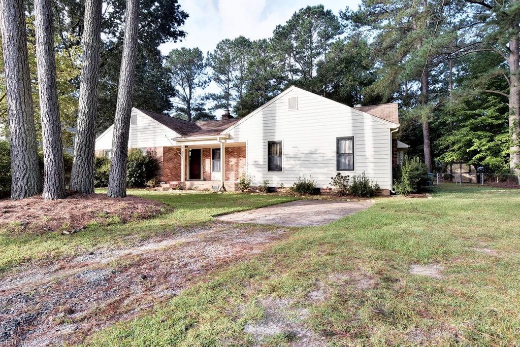 200 Mastin Ave - Photo 1