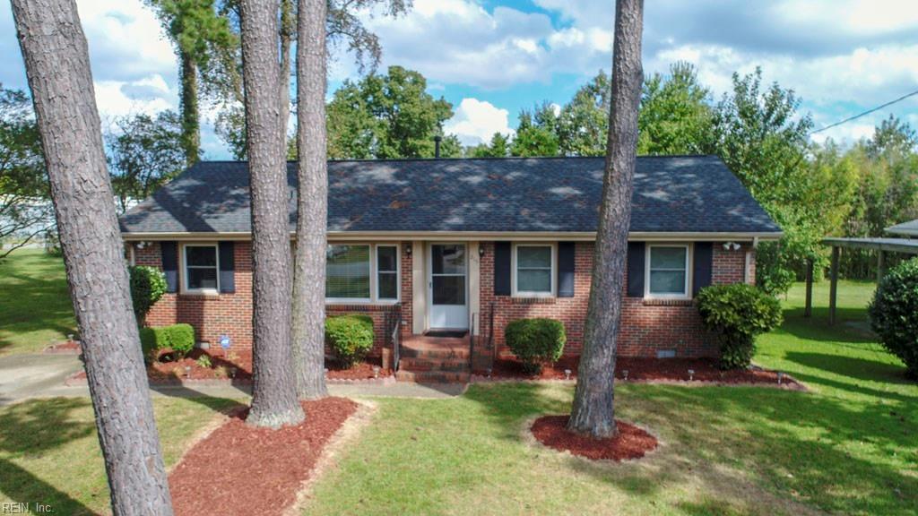 215 Mayflower Rd - Photo 1