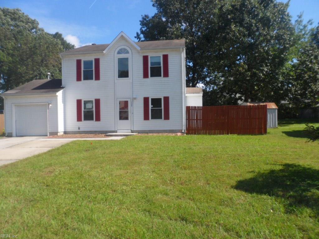 748 Mainsail Dr - Photo 1