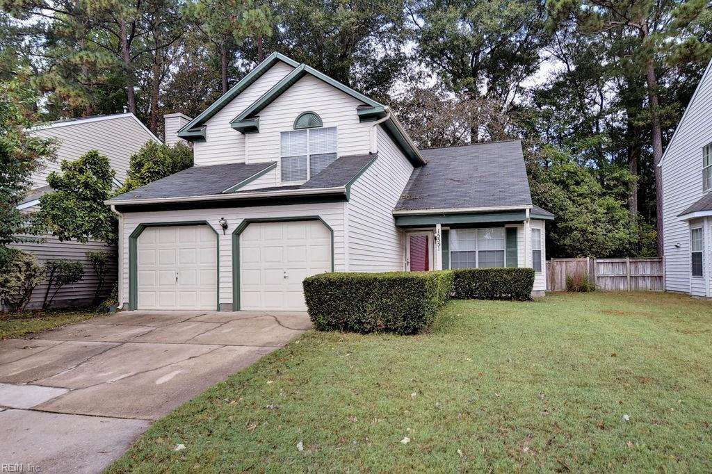 1555 Winthrope Dr - Photo 1
