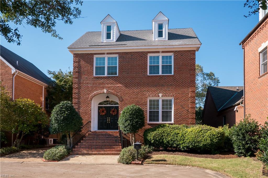 617 Mowbray Ct - Photo 1