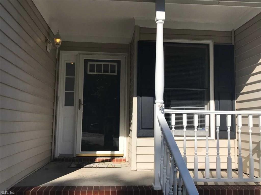 706 Burton St - Photo 1