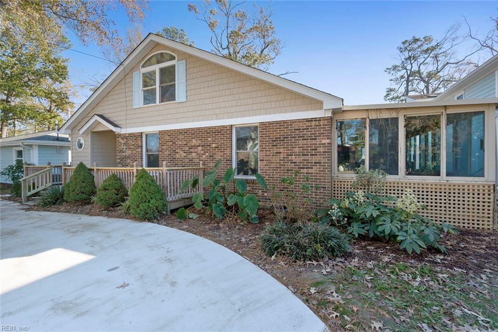 720 Maryland Ave - Photo 1