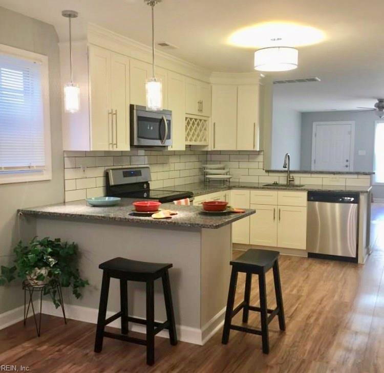 1416 Martin Ave - Photo 1
