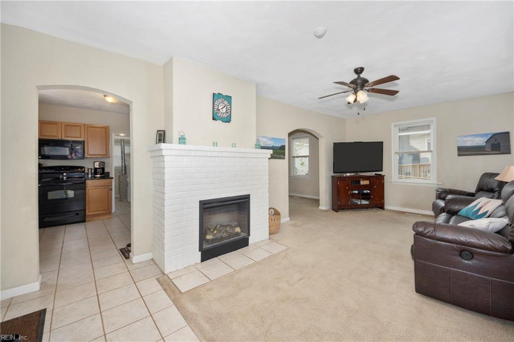 1132 Hugo St - Photo 1