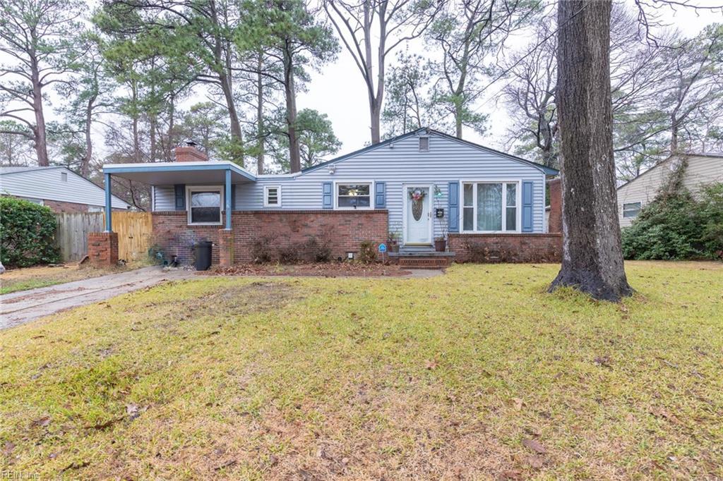 8313 Capeview Ave - Photo 1