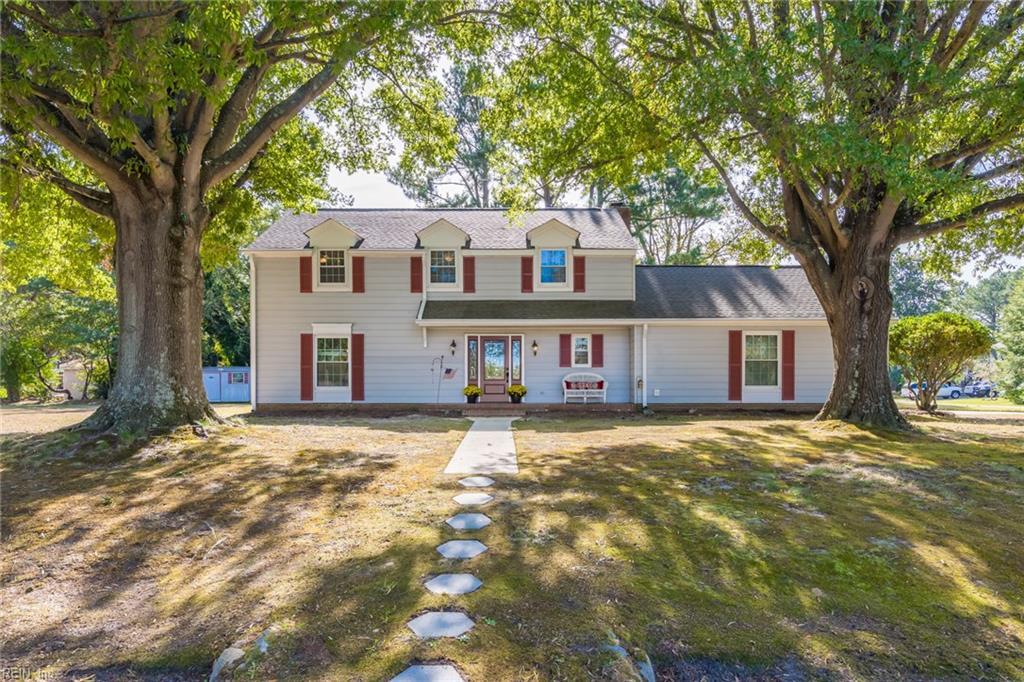 2 Tinkers Ln - Photo 1