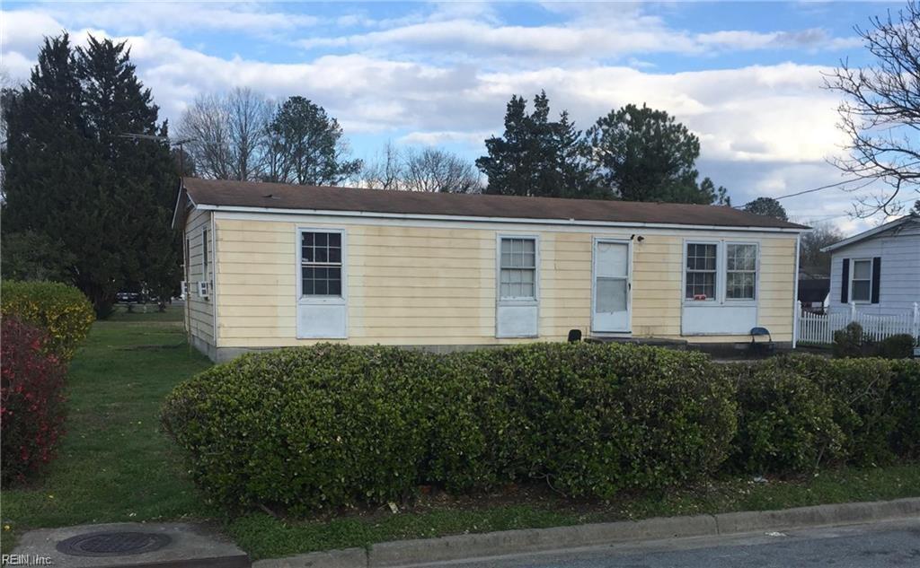 301 Madison St - Photo 1