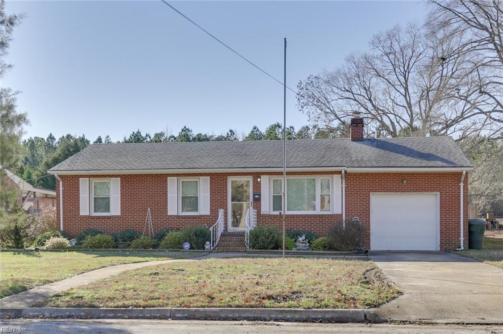 1175 Tyler Ave - Photo 1