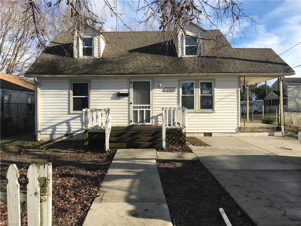 721 Langley Ave - Photo 1