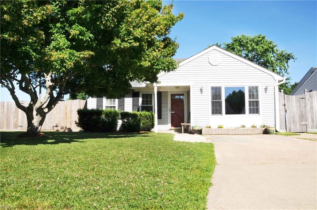 1600 Walsh Ct - Photo 1