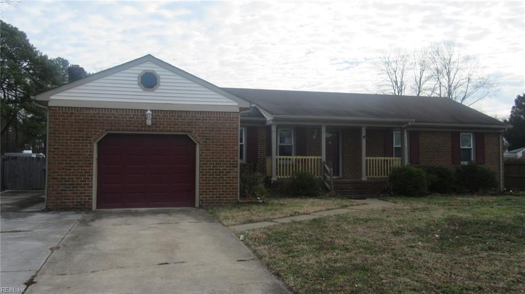 605 Baywood Trl - Photo 1