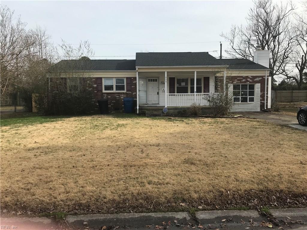 936 Carriage Hill Rd - Photo 1