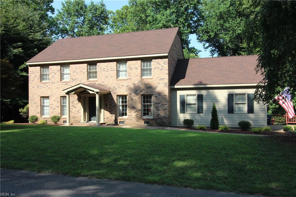 124 Macaulay Rd - Photo 1