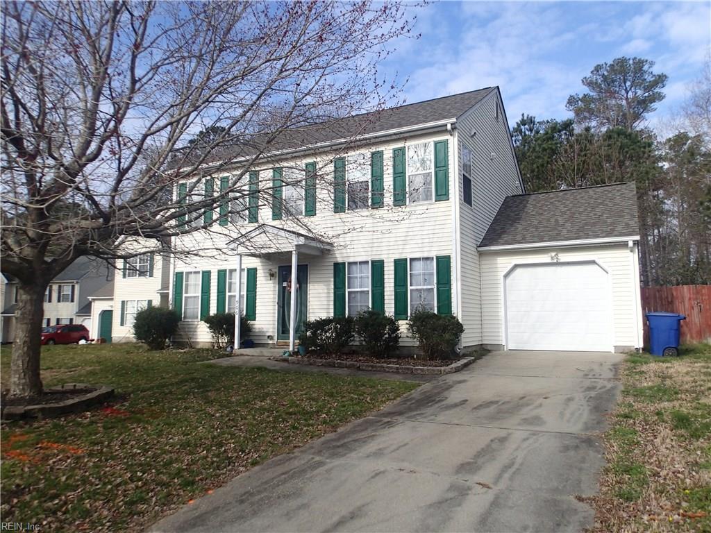 906 Sir Lionel Ct - Photo 1