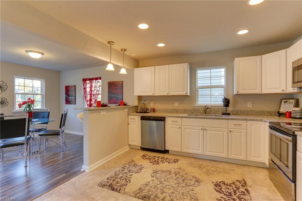 112 Powhatan Pw - Photo 1