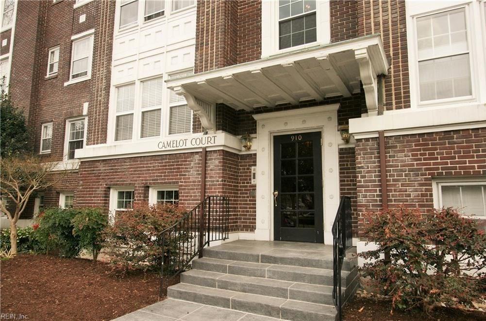 910 Greenway Ct - Photo 1